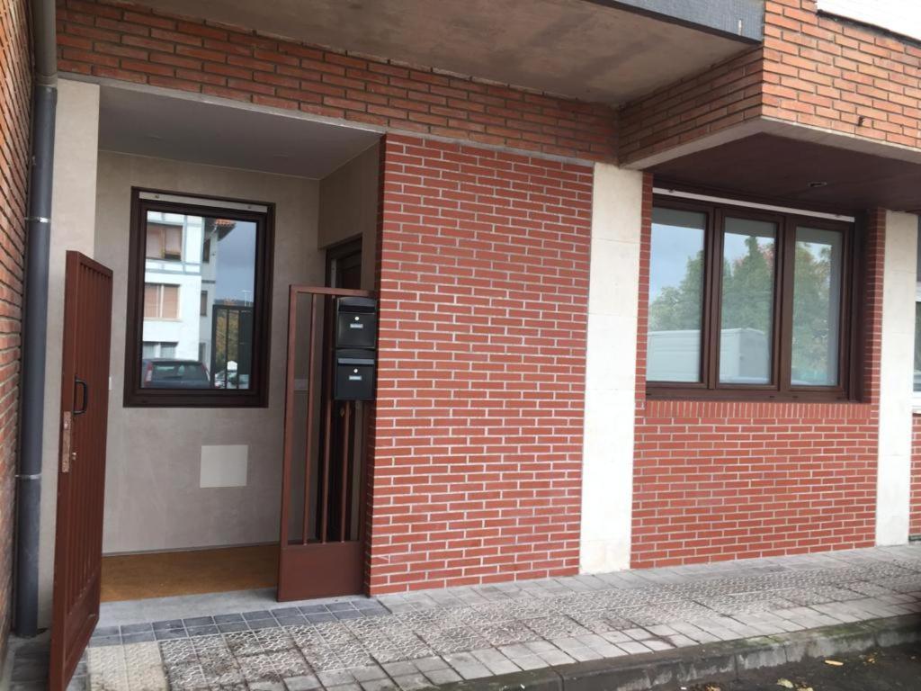 Aixerrota Apartamentos A Getxo Exteriör bild